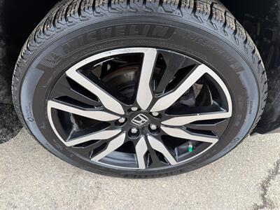 2019 Honda Pilot Touring w/Rear Captain's   - Photo 5 - Winnipeg, MB R2J 3T3