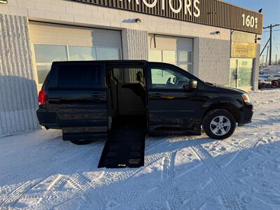 2013 Dodge Grand Caravan WHEELCHAIR VAN   - Photo 2 - Winnipeg, MB R2J 3T3