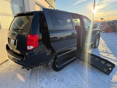 2013 Dodge Grand Caravan WHEELCHAIR VAN   - Photo 3 - Winnipeg, MB R2J 3T3