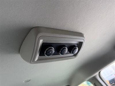 2017 Dodge Grand Caravan WHEELCHAIR VAN with COMPANION SEAT   - Photo 14 - Winnipeg, MB R2J 3T3