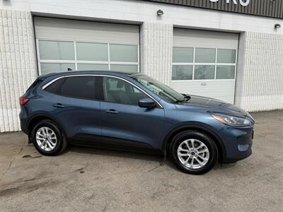 2020 Ford Escape SE - Photo 2 - Winnipeg, MB R2J 3T3