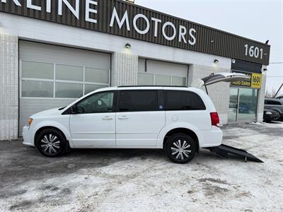 2014 Dodge Grand Caravan WHEELCHAIR VAN   - Photo 2 - Winnipeg, MB R2J 3T3