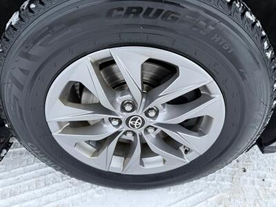 2022 Toyota Sienna LE 8-Passenger   - Photo 6 - Winnipeg, MB R2J 3T3