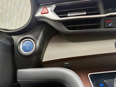 2022 Toyota Sienna LE 8-Passenger   - Photo 18 - Winnipeg, MB R2J 3T3