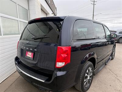 2016 Dodge Grand Caravan WHEELCHAIR VAN   - Photo 4 - Winnipeg, MB R2J 3T3