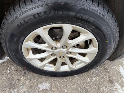 2018 Chevrolet Equinox LT - Photo 4 - Winnipeg, MB R2J 3T3