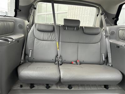 2007 Toyota Sienna WHEELCHAIR VAN   - Photo 7 - Winnipeg, MB R2J 3T3