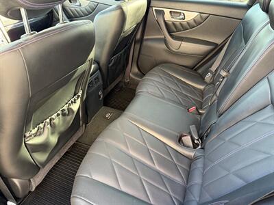 2015 INFINITI Q70S Sport   - Photo 9 - Winnipeg, MB R2J 3T3
