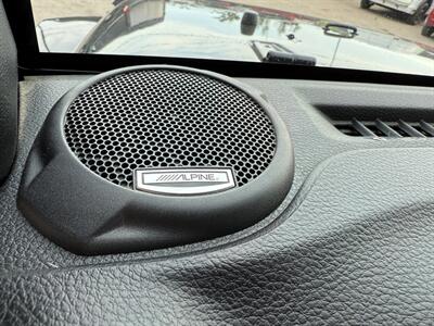 2017 Jeep Wrangler Unlimited Sahara   - Photo 9 - Winnipeg, MB R2J 3T3