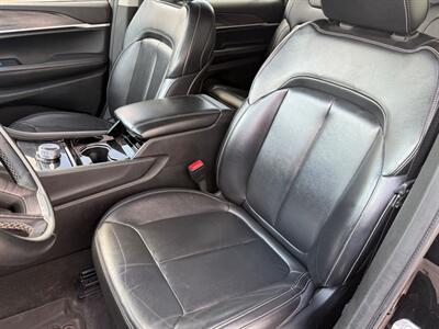 2021 Jeep Grand Cherokee L Limited - Photo 11 - Winnipeg, MB R2J 3T3