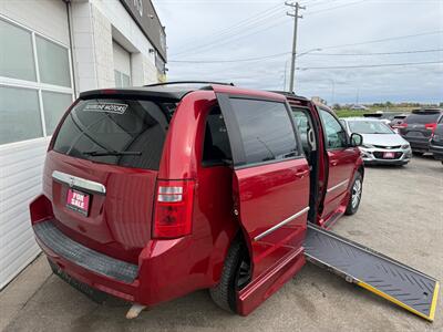 2010 Dodge Grand Caravan WHEELCHAIR VAN   - Photo 3 - Winnipeg, MB R2J 3T3
