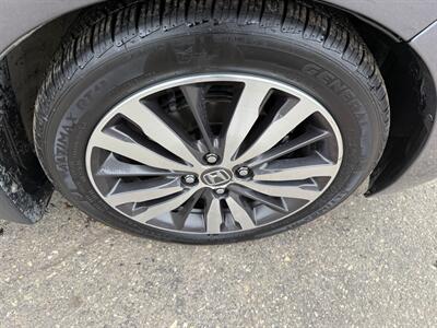 2016 Honda Fit EX-L   - Photo 5 - Winnipeg, MB R2J 3T3