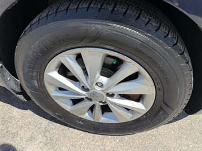 2016 Kia Sedona LX Plus 8 Passenger - Photo 4 - Winnipeg, MB R2J 3T3