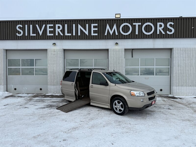 2007 Chevrolet Uplander WHEELCHAIR VAN   - Photo 1 - Winnipeg, MB R2J 3T3