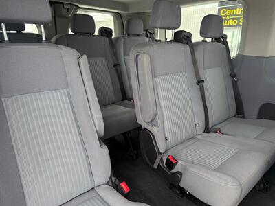 2017 Ford Transit 150 XLT   - Photo 12 - Winnipeg, MB R2J 3T3