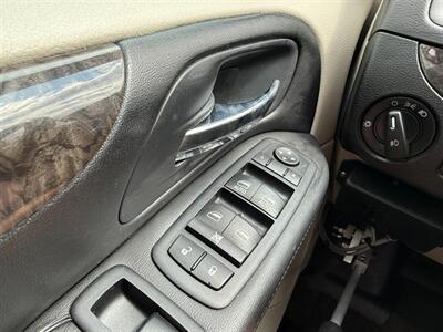2011 Dodge Grand Caravan WHEELCHAIR VAN   - Photo 10 - Winnipeg, MB R2J 3T3