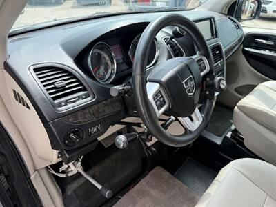 2011 Dodge Grand Caravan WHEELCHAIR VAN   - Photo 13 - Winnipeg, MB R2J 3T3