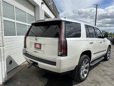 2015 Cadillac Escalade Luxury   - Photo 3 - Winnipeg, MB R2J 3T3