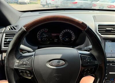 2017 Ford Explorer Platinum   - Photo 15 - Winnipeg, MB R2J 3T3