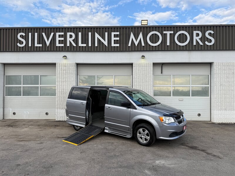 2013 Dodge Grand Caravan SXT WHEELCHAIR VAN
