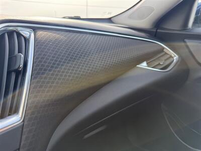 2019 Chevrolet Malibu LT   - Photo 15 - Winnipeg, MB R2J 3T3