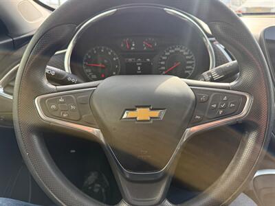 2019 Chevrolet Malibu LT   - Photo 12 - Winnipeg, MB R2J 3T3