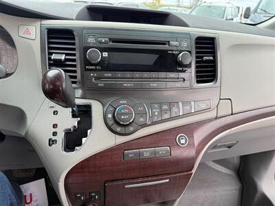 2011 Toyota Sienna XLE WHEELCHAIR VAN   - Photo 9 - Winnipeg, MB R2J 3T3