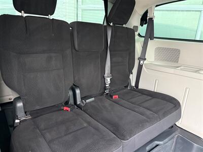 2018 Dodge Grand Caravan WHEELCHAIR VAN - Photo 4 - Winnipeg, MB R2J 3T3