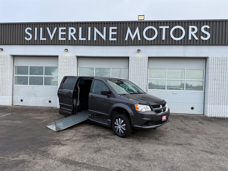 2018 Dodge Grand Caravan WHEELCHAIR VAN   - Photo 1 - Winnipeg, MB R2J 3T3