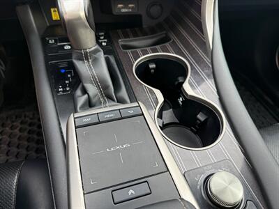 2020 Lexus RX 350 PREMIUM - Photo 15 - Winnipeg, MB R2J 3T3