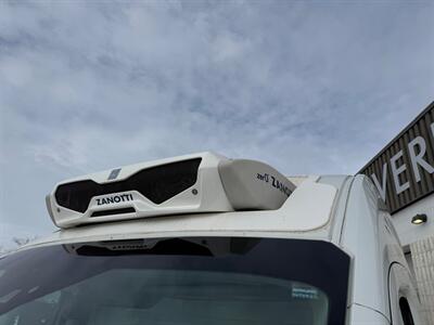 2017 Ford Transit 350  REFRIGERATOR - Photo 12 - Winnipeg, MB R2J 3T3