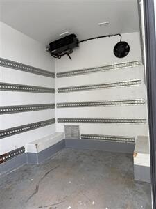 2017 Ford Transit 350  REFRIGERATOR - Photo 4 - Winnipeg, MB R2J 3T3