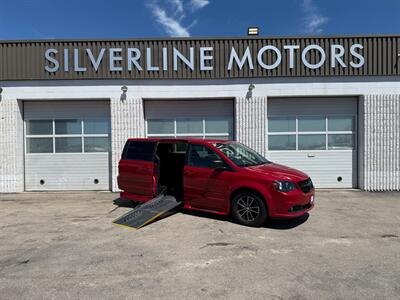 2015 Dodge Grand Caravan WHEELCHAIR VAN SXT Plus   - Photo 1 - Winnipeg, MB R2J 3T3
