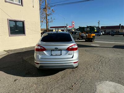 2015 Ford Fiesta SE   - Photo 4 - Reno, NV 89502