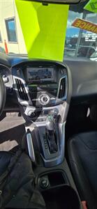 2012 Ford Focus Titanium   - Photo 12 - Reno, NV 89502