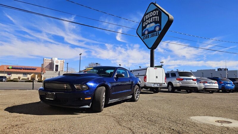2012 Ford Mustang V6 Premium  
