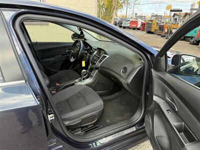 2014 Chevrolet Cruze 1LT Auto   - Photo 13 - Reno, NV 89502