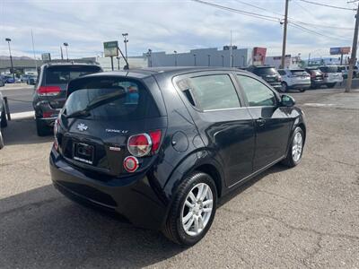 2015 Chevrolet Sonic LT Manual   - Photo 6 - Reno, NV 89502