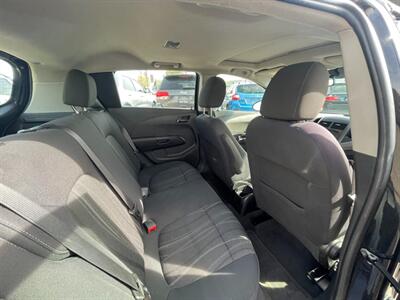 2015 Chevrolet Sonic LT Manual   - Photo 15 - Reno, NV 89502