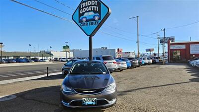 2016 Chrysler 200 Series Limited   - Photo 1 - Reno, NV 89502