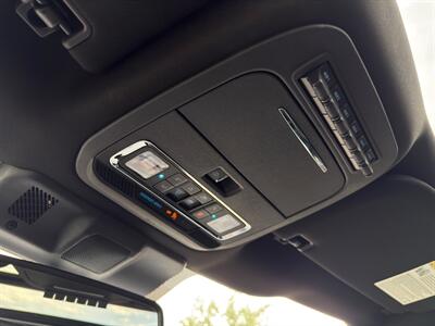 2025 Ford F-150 Raptor   - Photo 41 - Scottsdale, AZ 85257