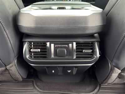 2025 Ford F-150 Raptor   - Photo 34 - Scottsdale, AZ 85257