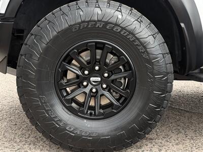 2025 Ford F-150 Raptor   - Photo 14 - Scottsdale, AZ 85257