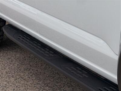 2025 Ford F-150 Raptor   - Photo 5 - Scottsdale, AZ 85257