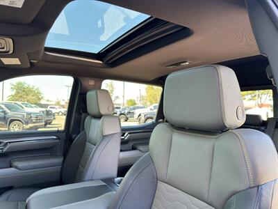 2024 Chevrolet Silverado 1500 ZR2   - Photo 18 - Scottsdale, AZ 85257