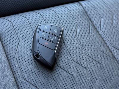 2024 Chevrolet Silverado 1500 ZR2   - Photo 35 - Scottsdale, AZ 85257