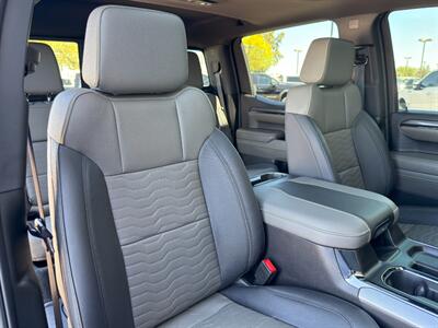 2024 Chevrolet Silverado 1500 ZR2   - Photo 29 - Scottsdale, AZ 85257