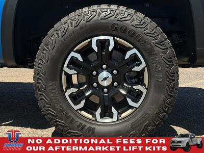 2024 Chevrolet Silverado 1500 ZR2   - Photo 10 - Scottsdale, AZ 85257