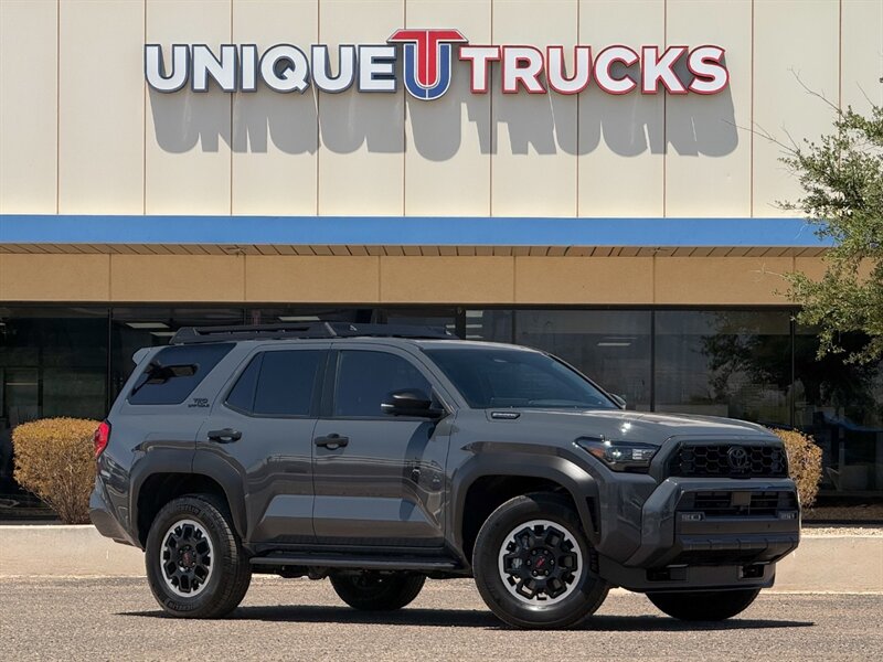 2025 Toyota 4Runner TRD Off-Road HV  