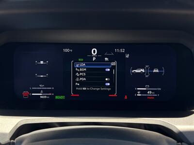 2025 Toyota 4Runner TRD Off-Road HV   - Photo 39 - Scottsdale, AZ 85257